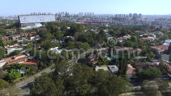 巴西圣保罗市俱乐部足球或莫拉姆比体育场或西塞罗蓬佩乌托莱多体育场的背景视频的预览图
