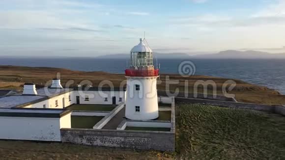 爱尔兰多尼加尔县圣约翰点的鸟瞰图视频的预览图