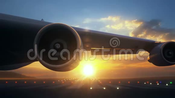 镜头靠近飞机机翼显示引擎在旋转视频的预览图