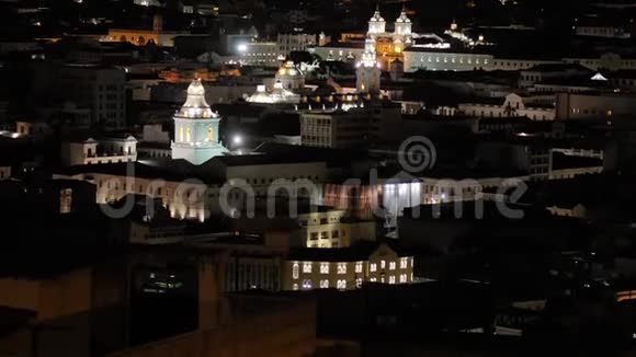 基多厄瓜多尔夜景视频的预览图