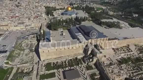 无人驾驶飞机在耶路撒冷圣殿山阿克萨清真寺上空射击以色列犹太穆斯林视频的预览图