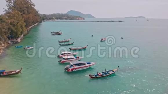 泰国普吉岛安达曼海和海滩视频的预览图