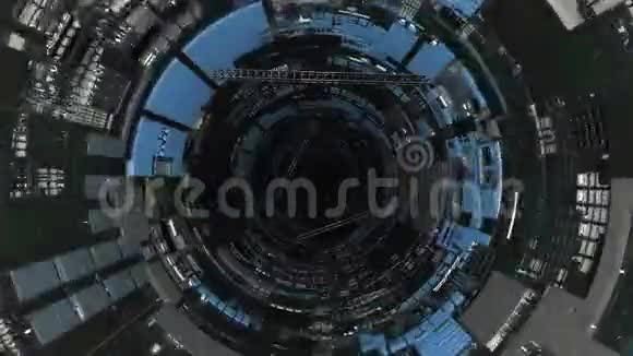 通过旋转隧道飞行的动画3D译文视频的预览图