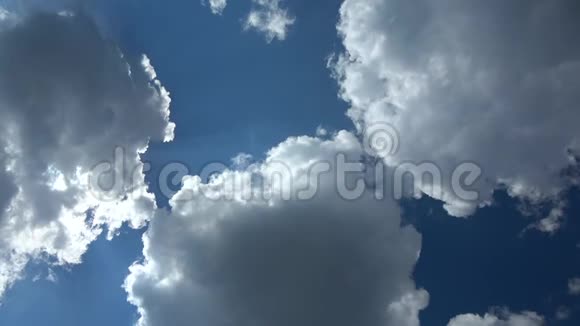 拉巴克的云视频的预览图