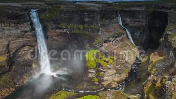 冰岛传统自然风景如画4K时间推移2英寸1视频的预览图