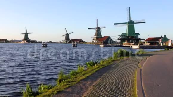 荷兰阿姆斯特丹2017年5月25日荷兰传统风车的一般看法视频的预览图