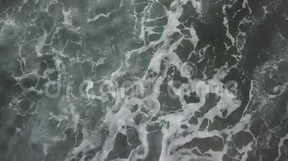 空中海浪在海洋中视频的预览图