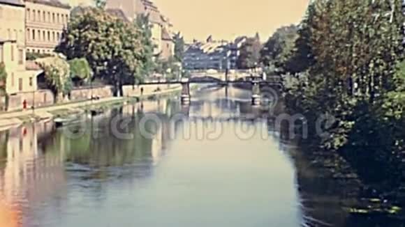斯特拉斯堡河流和桥梁视频的预览图