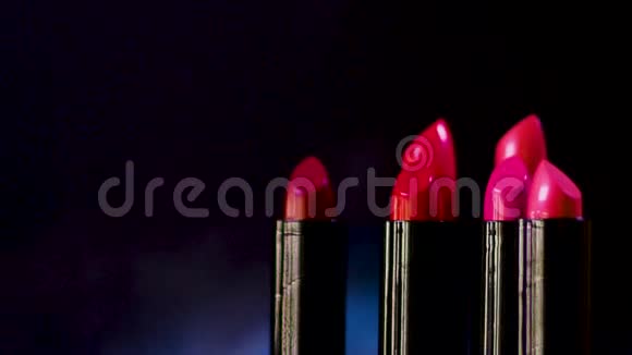 口红化妆用辅料几种不同的颜色视频的预览图