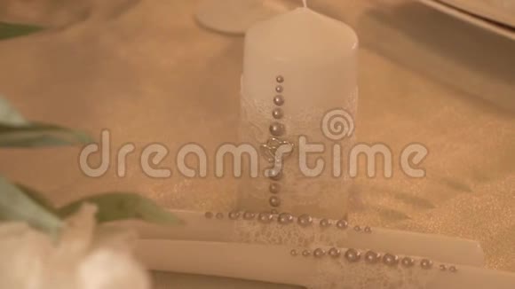 婚礼白色手工蜡烛白色视频的预览图