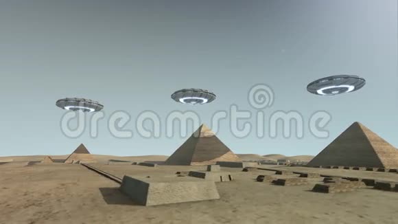 埃及吉萨平台上有一些不明飞行物视频的预览图