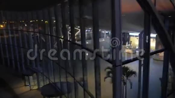 温泉之夜的高景视频的预览图