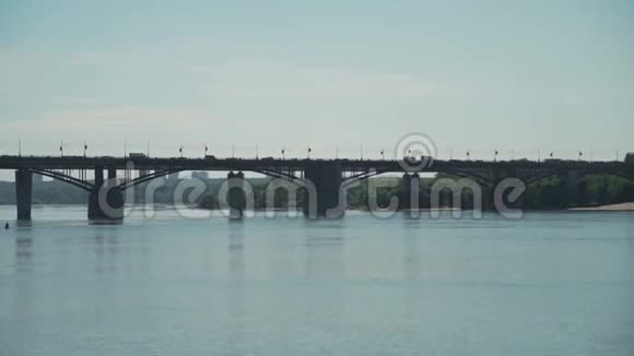 城市桥梁视频的预览图