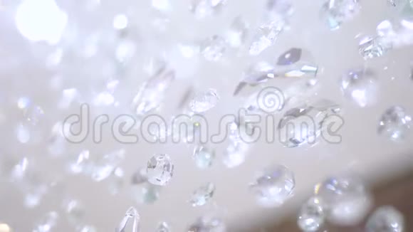 钻石和水晶墙吊灯背景视频的预览图
