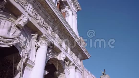 威尼斯圣特奥多罗雕像视频的预览图