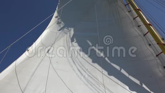 帆船帆和风视频的预览图