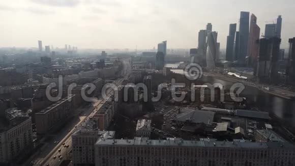 从乌克兰酒店的观景台到莫斯科市中心视频的预览图