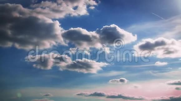 夏日的云彩视频的预览图