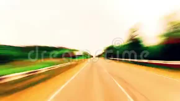 骑在车上快速的抽象背景视频的预览图