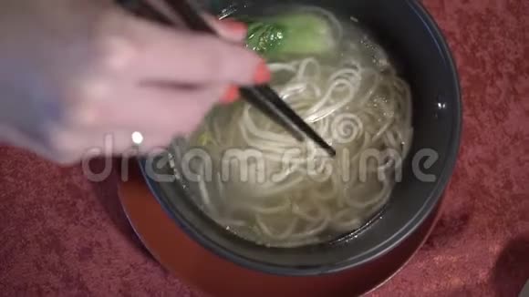 中式汤面碗视频的预览图