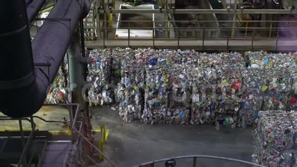 废物回收工厂车间全景图视频的预览图