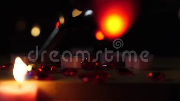 浪漫情人节蜡烛浪漫情人节心形烛光视频的预览图
