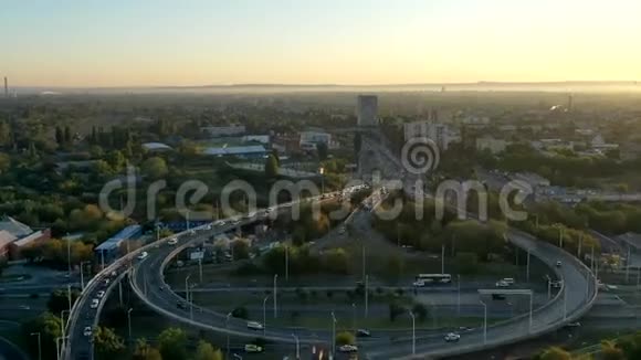 布达佩斯的早晨交通视频的预览图