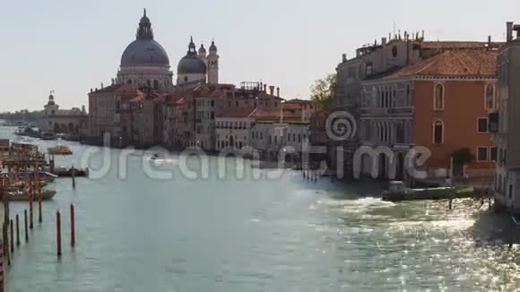 意大利威尼斯大运河天际线的时间流逝作为联合国教科文组织的世界遗产威尼斯是一个重要的旅游目的地视频的预览图