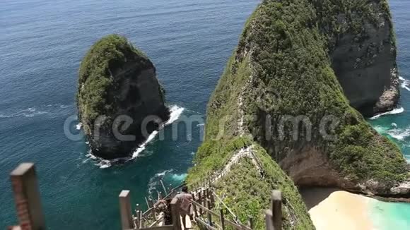 克林金海滩努沙佩尼达巴厘岛印度尼西亚视频的预览图