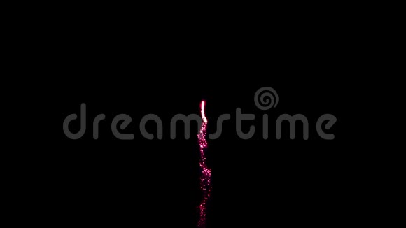 黑色4k背景上喜庆的鲜红色烟花视频的预览图