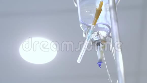 护士准备输液系统视频的预览图