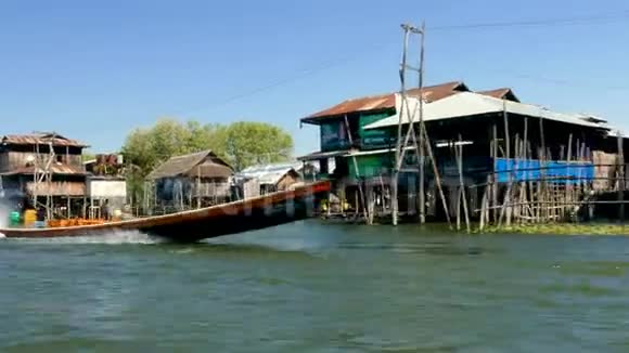 缅甸的英勒湖缅甸第二大自然湖泊视频的预览图