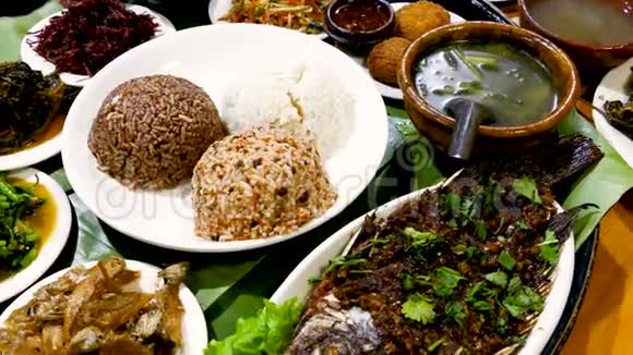 缅甸各种掸族菜肴的选择视频的预览图
