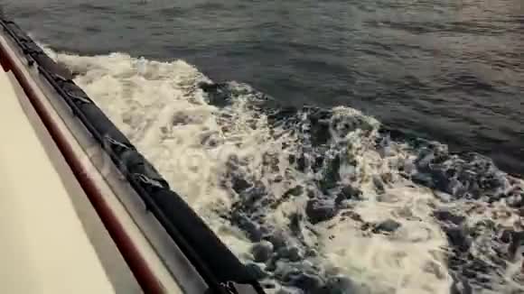 船出海艺术拍摄视频的预览图