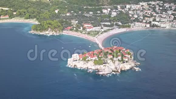 黑山布德瓦以圣斯蒂芬中心的形式观岛岛上酒店视频的预览图