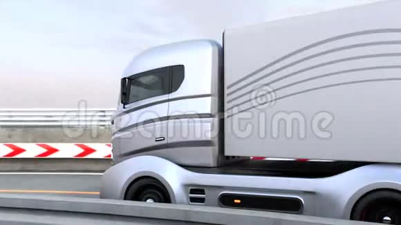 高速公路自主混合动力汽车驾驶3DCG动画视频的预览图