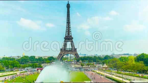 巴黎的埃菲尔铁塔时间流逝视频的预览图