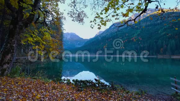 奥地利克莱纳尔高山亚格西湖视频的预览图