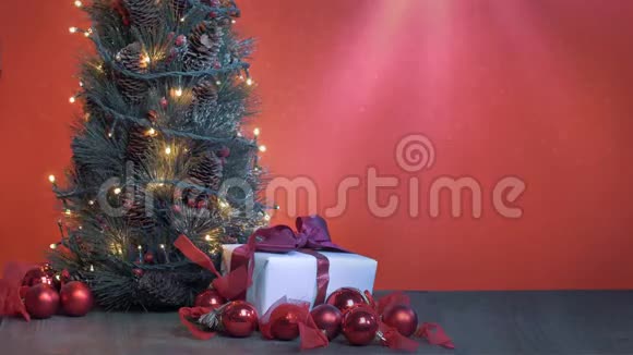 圣诞背景装饰有礼物圣诞树和闪烁的灯光视频的预览图