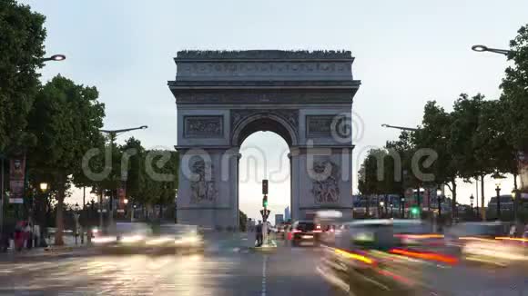 巴黎的时间流逝黄昏时分凯旋门视频的预览图