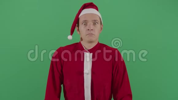 成人圣诞老人的舌头视频的预览图