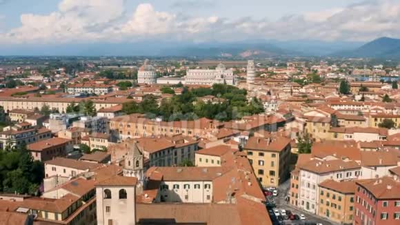 比萨的城市景观和它景点视频的预览图
