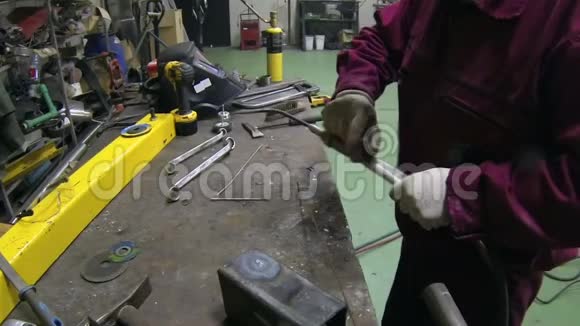 焊接技能培训视频的预览图