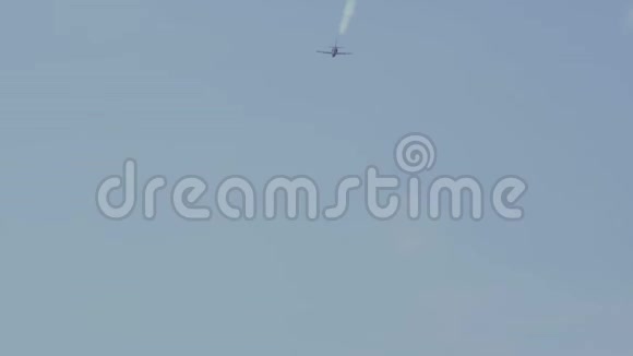 航空航天团队Rus在航展上的航空L39型Albatros飞机视频的预览图