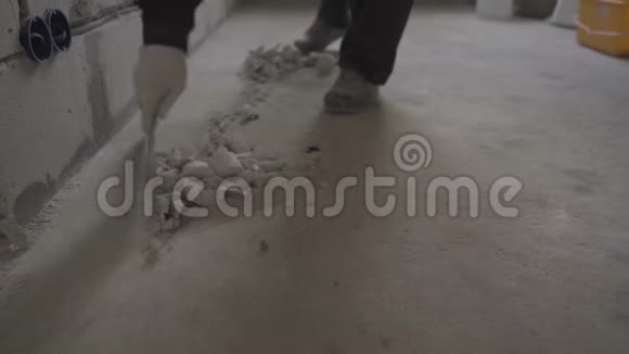 地板清洗后修复视频的预览图