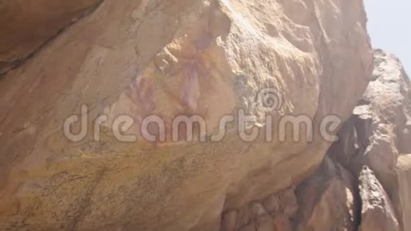 一个岩石纹理的镜头视频的预览图