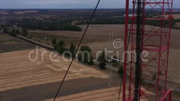 农村移动铁塔中继器视频的预览图
