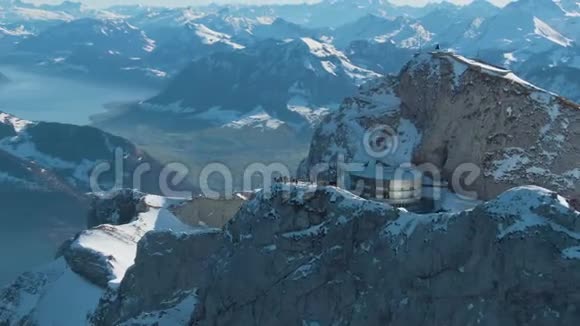 山皮拉特斯观点湖和卢塞恩城瑞士鸟瞰图视频的预览图