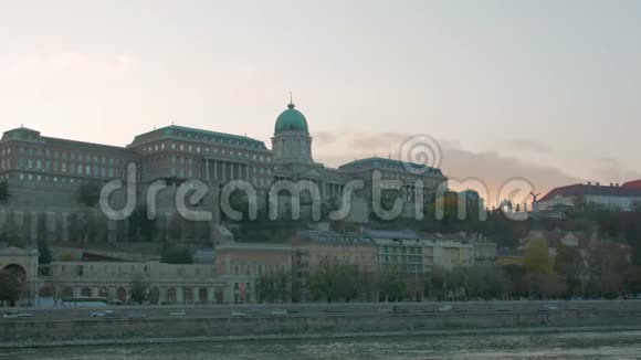 布达佩斯的布达城堡视频的预览图