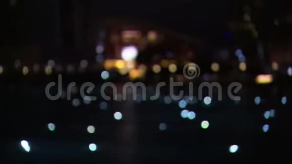 泛光灯迪拜歌剧院迪拜视频的预览图